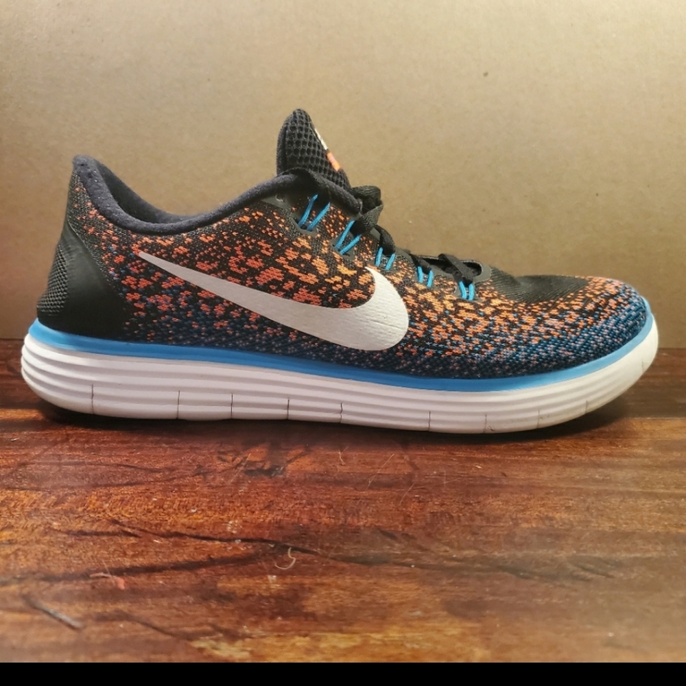 Nike free run shoes - Picture 2 of 2